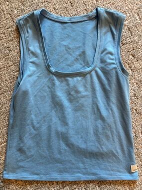 Vuori Halo Essential Scoop